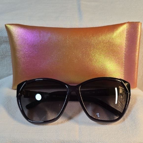 CHLOE' Black Sunglasses Classic Accessories - Picture 9 of 9